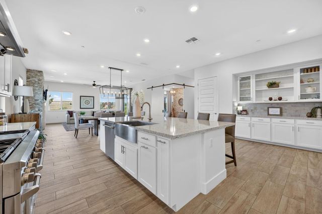 1087 Catalina Way, El Dorado Hills, CA 95762