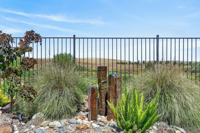 1087 Catalina Way, El Dorado Hills, CA 95762