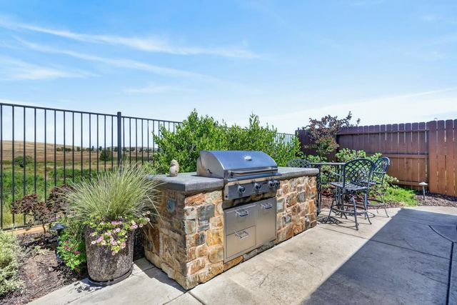 1087 Catalina Way, El Dorado Hills, CA 95762