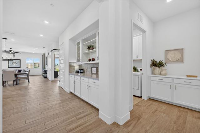 1087 Catalina Way, El Dorado Hills, CA 95762