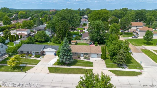 44220 Saltz Road, Canton, MI 48187