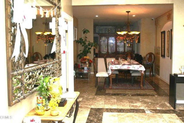 500 Georgian Road, La Canada Flintridge, CA 91011