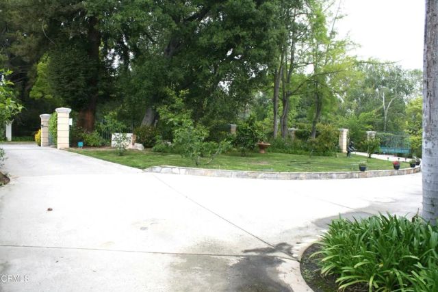 500 Georgian Road, La Canada Flintridge, CA 91011