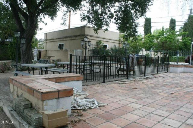 500 Georgian Road, La Canada Flintridge, CA 91011