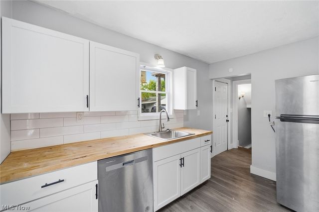 5171 Thomas Street, Maple Heights, OH 44137