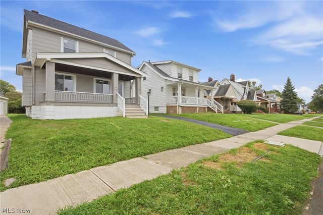 5171 Thomas Street, Maple Heights, OH 44137