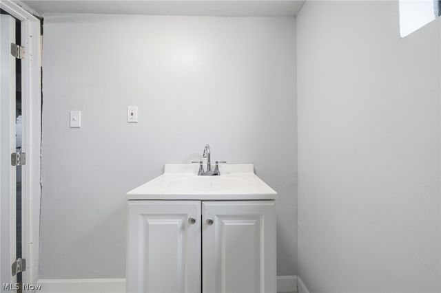 5171 Thomas Street, Maple Heights, OH 44137