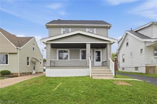 5171 Thomas Street, Maple Heights, OH 44137