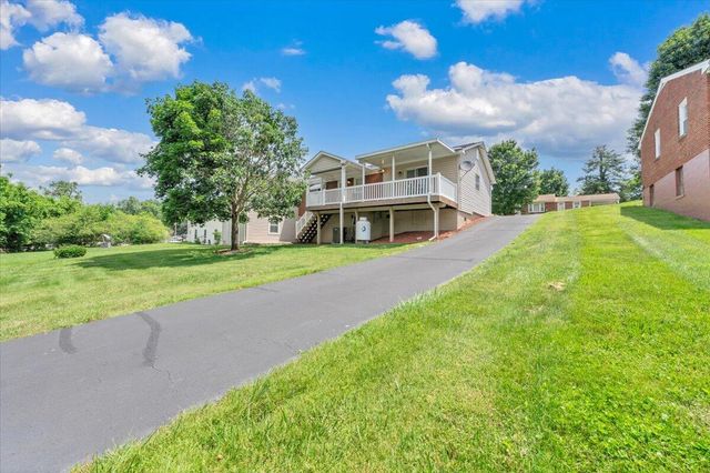 55 Tyree ST, Rocky Mount, VA 24151