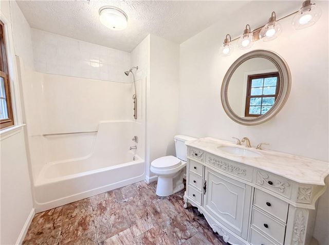 1731 Sundale Drive, Lawrenceville, GA 30046
