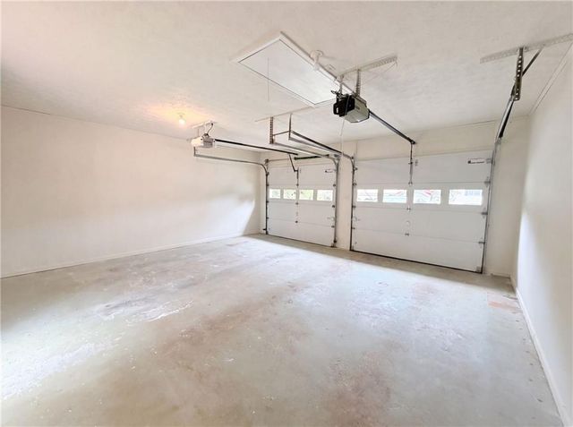 1731 Sundale Drive, Lawrenceville, GA 30046