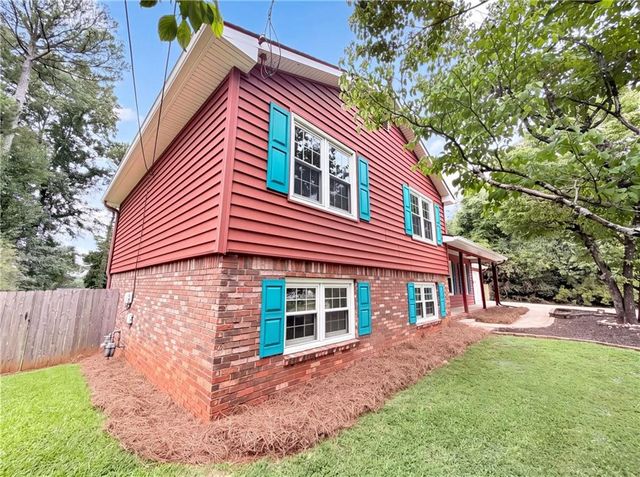 1731 Sundale Drive, Lawrenceville, GA 30046