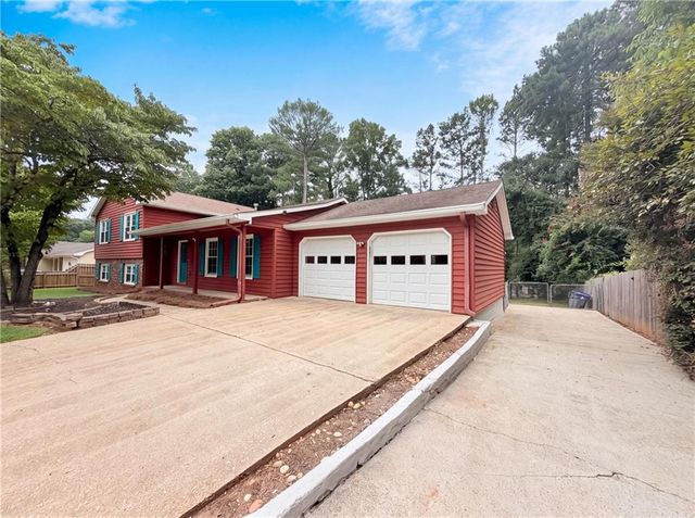 1731 Sundale Drive, Lawrenceville, GA 30046