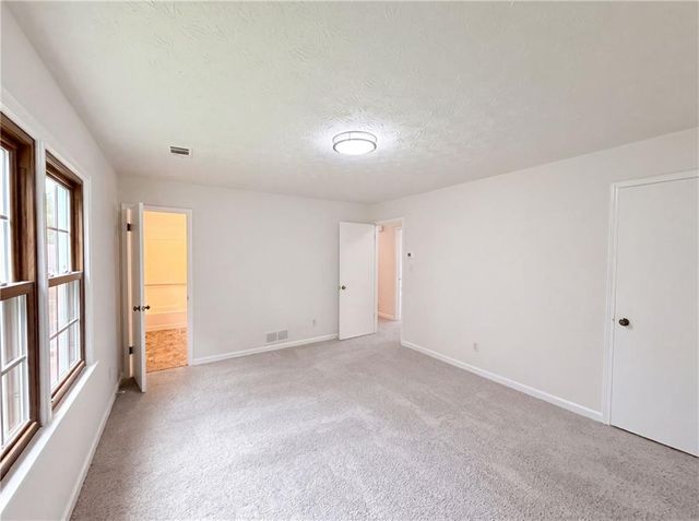 1731 Sundale Drive, Lawrenceville, GA 30046
