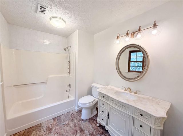 1731 Sundale Drive, Lawrenceville, GA 30046