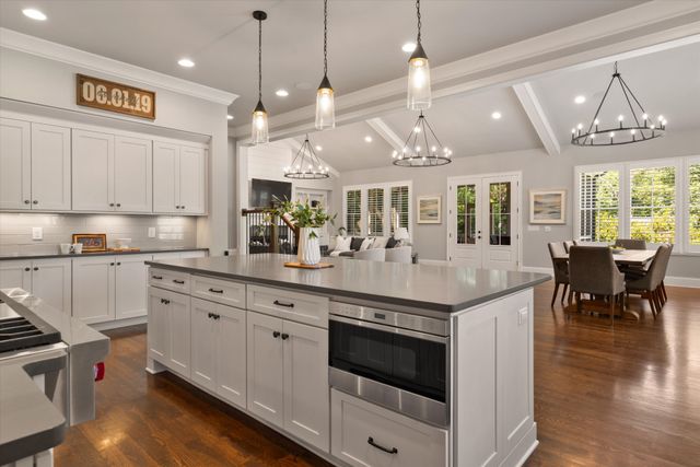 4007 Outer Dr, Nashville, TN 37204