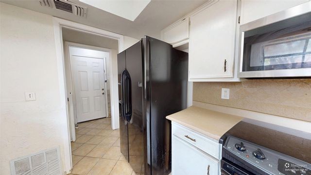 650 Harvest Hill Street, Lewisville, TX 75067