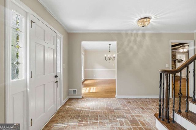 4943 Vernon Oaks Drive, Dunwoody, GA 30338