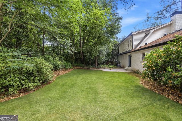 4943 Vernon Oaks Drive, Dunwoody, GA 30338