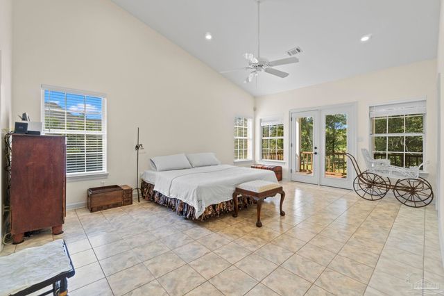 4150 Menendez Dr, Pensacola, FL 32503