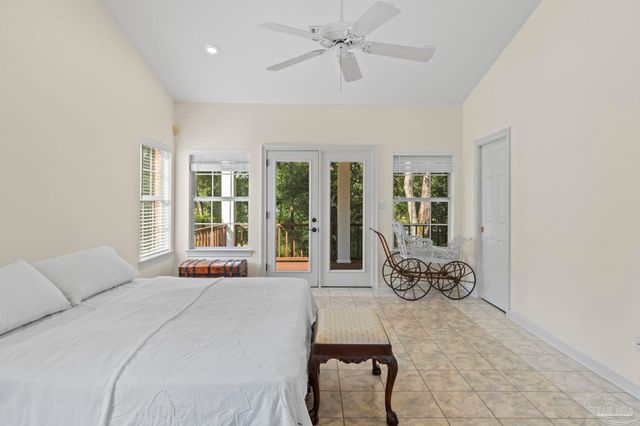 4150 Menendez Dr, Pensacola, FL 32503