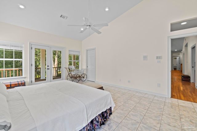 4150 Menendez Dr, Pensacola, FL 32503