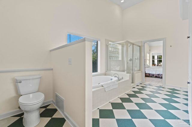 4150 Menendez Dr, Pensacola, FL 32503