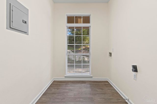 4150 Menendez Dr, Pensacola, FL 32503