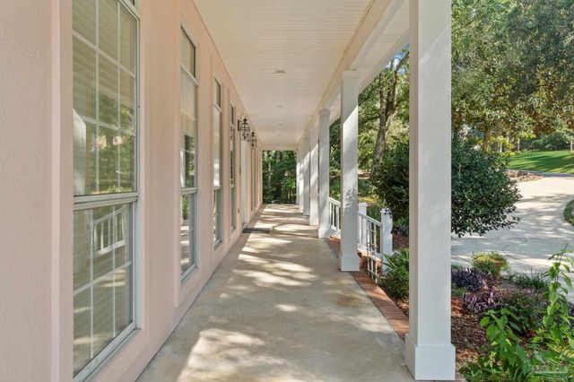 4150 Menendez Dr, Pensacola, FL 32503