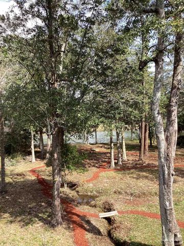 4150 Menendez Dr, Pensacola, FL 32503