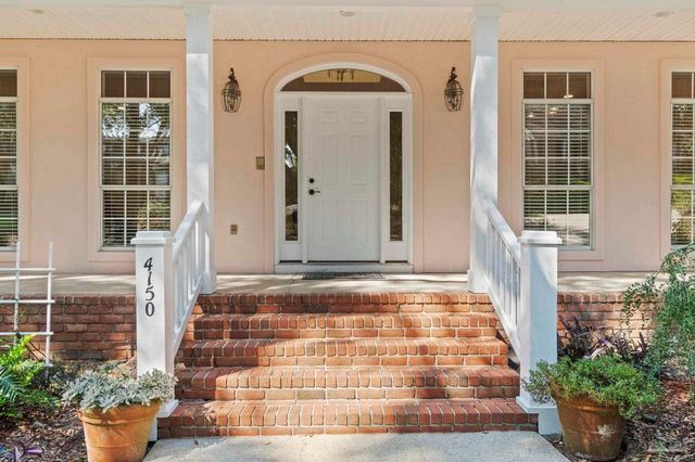 4150 Menendez Dr, Pensacola, FL 32503