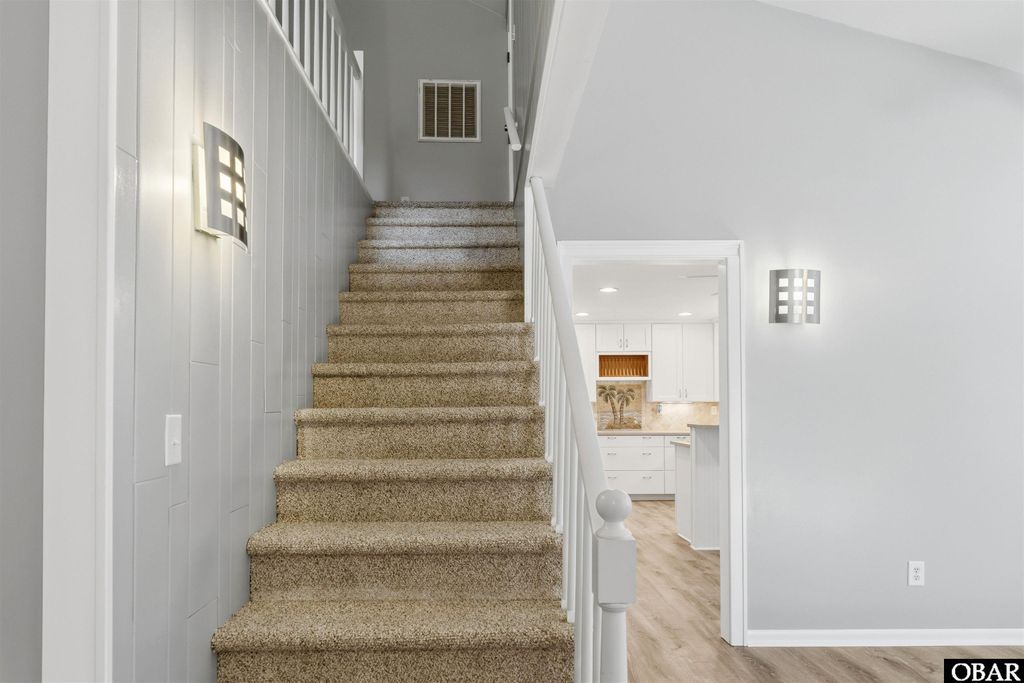 Image 16 of property listing at 40 Juniper Trail Lot 6, Southern Shores, NC 27949