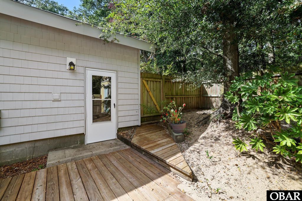 Image 29 of property listing at 40 Juniper Trail Lot 6, Southern Shores, NC 27949