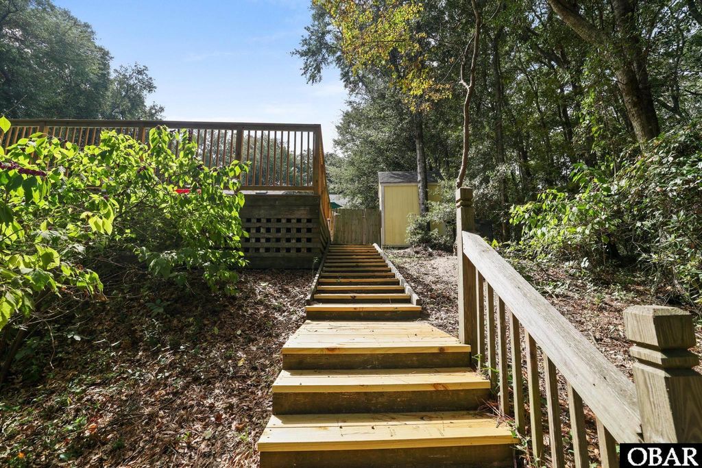 Image 37 of property listing at 40 Juniper Trail Lot 6, Southern Shores, NC 27949