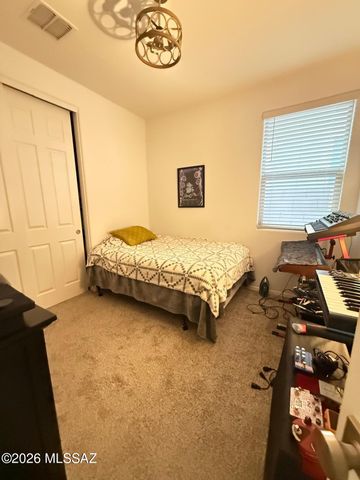 652 W Calle Espadero, Sahuarita, AZ 85629