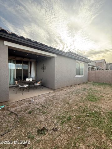 652 W Calle Espadero, Sahuarita, AZ 85629