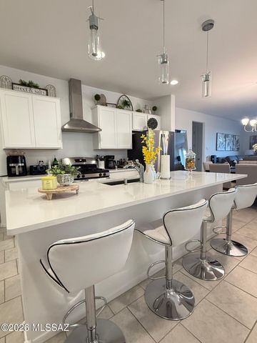 652 W Calle Espadero, Sahuarita, AZ 85629