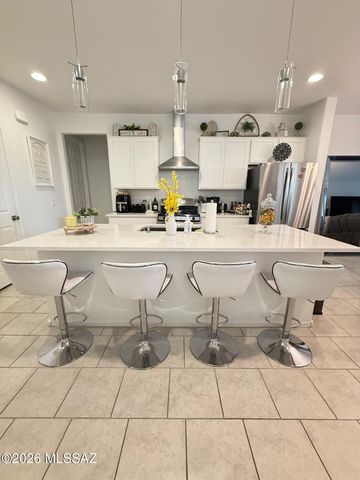 652 W Calle Espadero, Sahuarita, AZ 85629