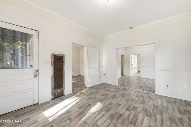 1122 S Court Street, Opelousas, LA 70570