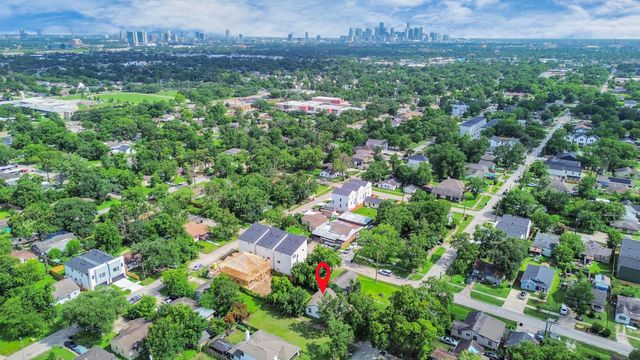 7004 Conley Street, Houston, TX 77021