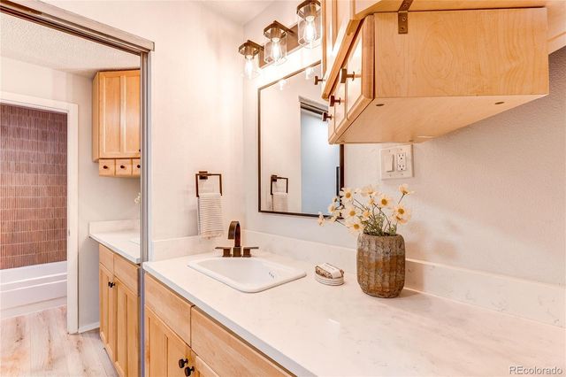 1233 N Ogden Street 407, Denver, CO 80218