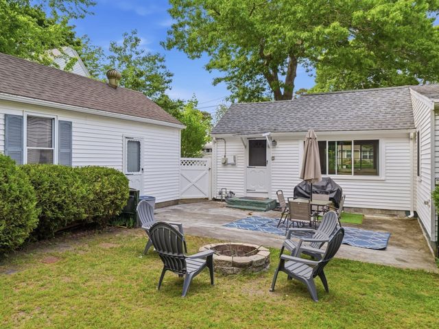 9 Silver Leaf, Yarmouth, MA 02673