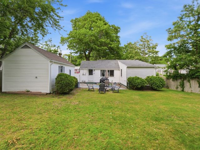9 Silver Leaf, Yarmouth, MA 02673