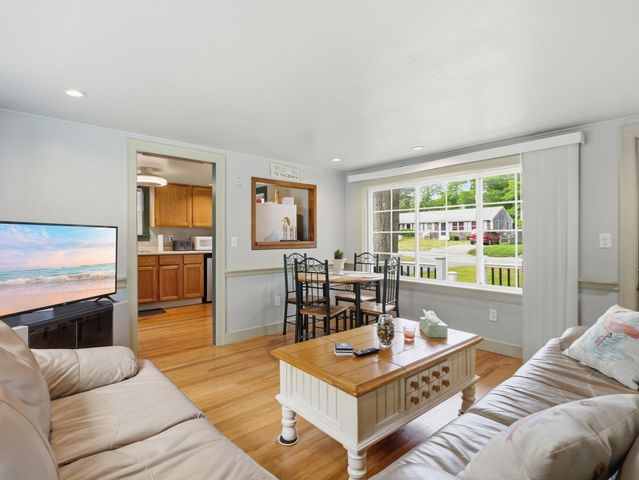 9 Silver Leaf, Yarmouth, MA 02673