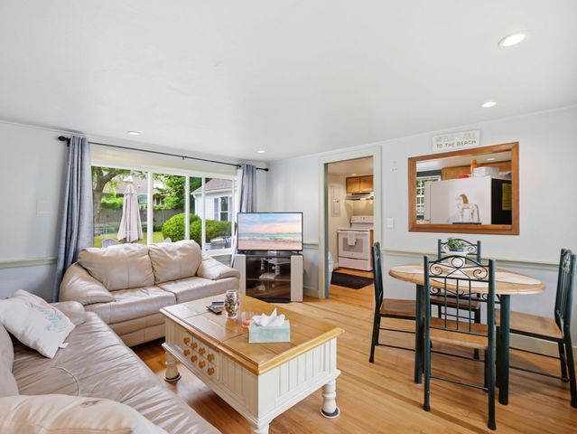 9 Silver Leaf, Yarmouth, MA 02673