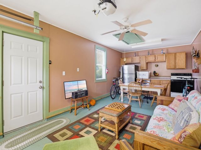 9 Silver Leaf, Yarmouth, MA 02673