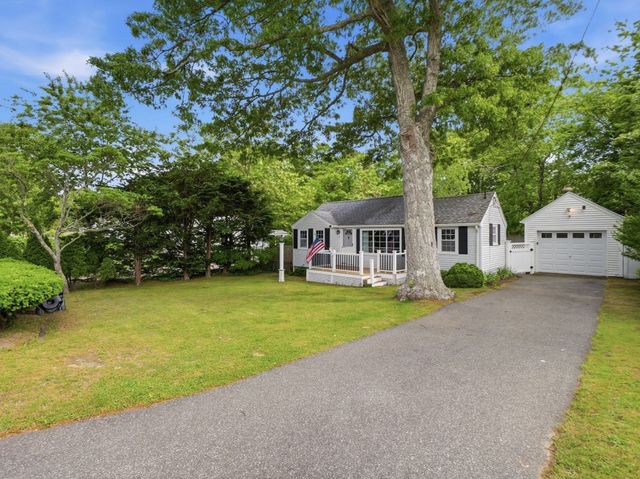 9 Silver Leaf, Yarmouth, MA 02673