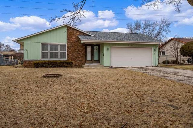 2058 Bootmaker Drive, Beloit, WI 53511