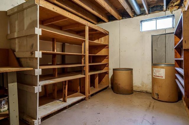 2058 Bootmaker Drive, Beloit, WI 53511