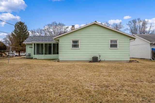 2058 Bootmaker Drive, Beloit, WI 53511